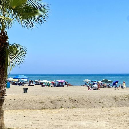 הוילה Rincón de la Victoria Casaflex Casa 1º Linea Playa Saladero Garrido מראה חיצוני תמונה