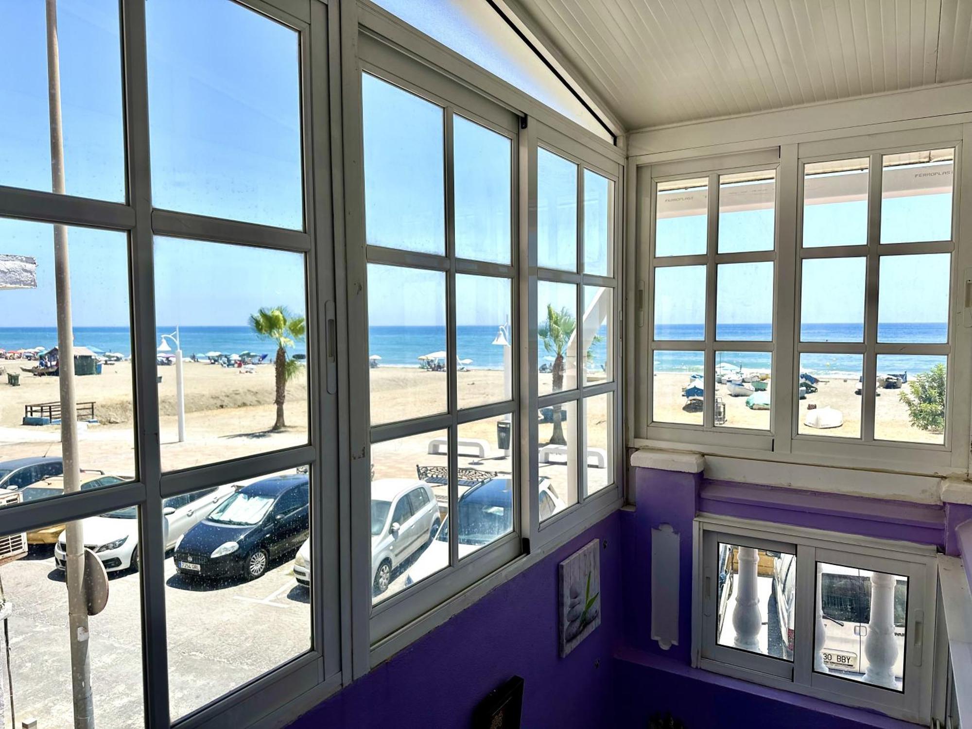 הוילה Rincón de la Victoria Casaflex Casa 1º Linea Playa Saladero Garrido מראה חיצוני תמונה